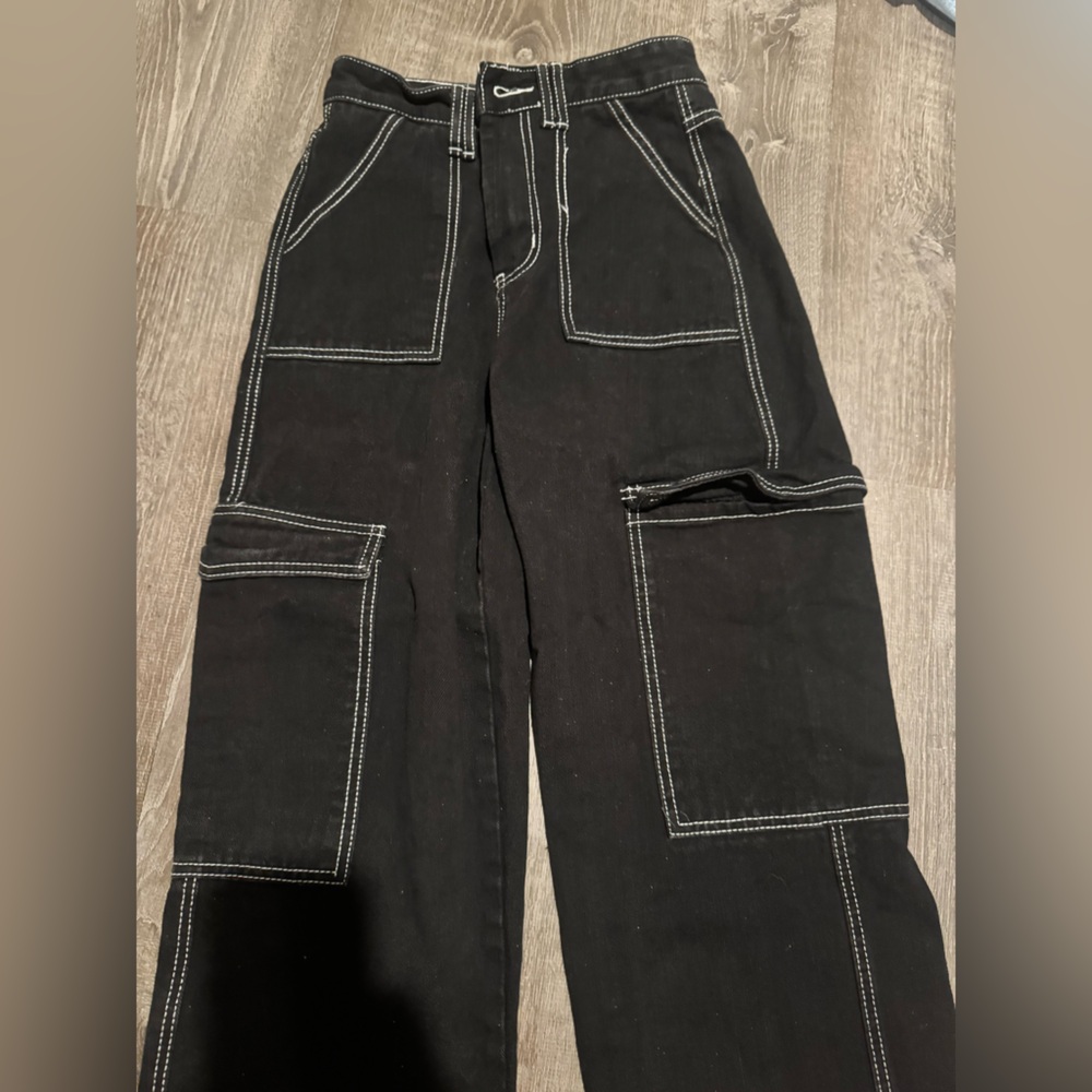 Black jeans w25 L27 
Brand new 
Woman’s no flaws